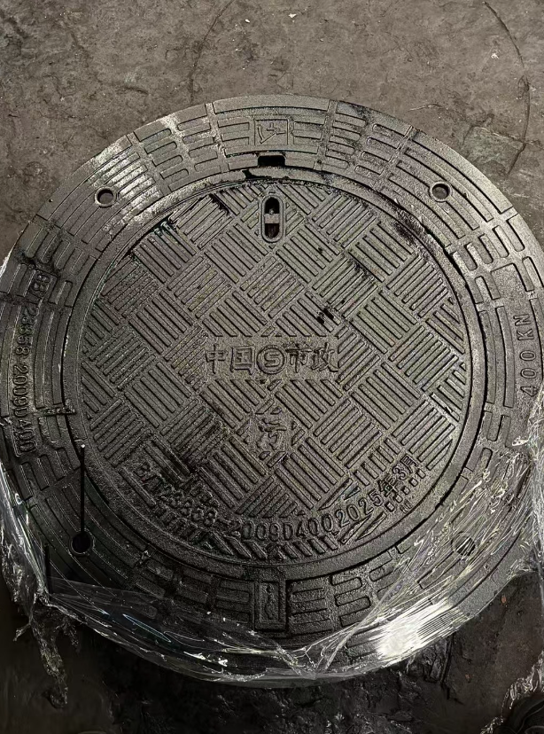 乌烈镇球墨铸铁防沉降井盖展示
